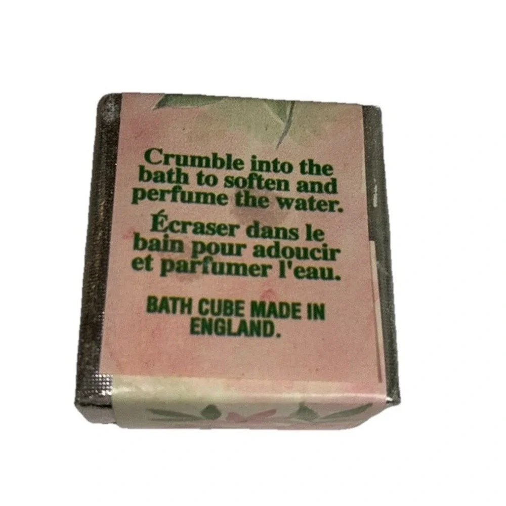 Delgar Aromatherapy English Bath‎ Cubes Jasmine Lavander Green Tea Open Box Vtg